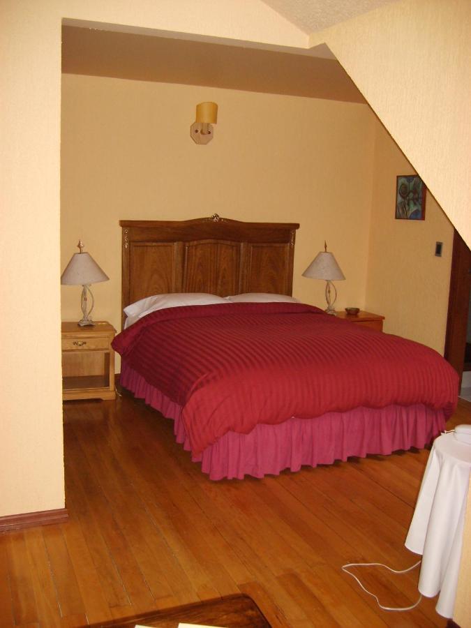 Yan Kee Way Lodge Bungalow Puerto Varas Eksteriør bilde