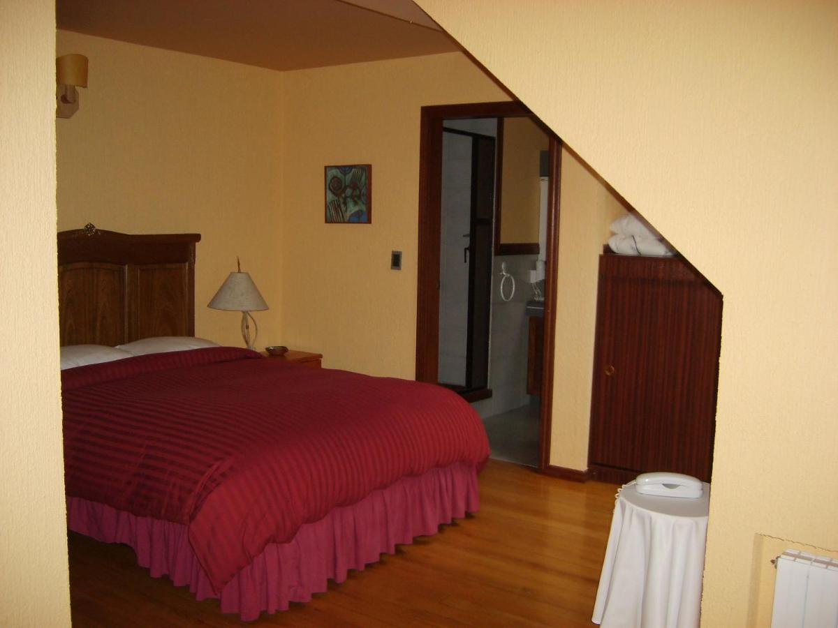 Yan Kee Way Lodge Bungalow Puerto Varas Eksteriør bilde