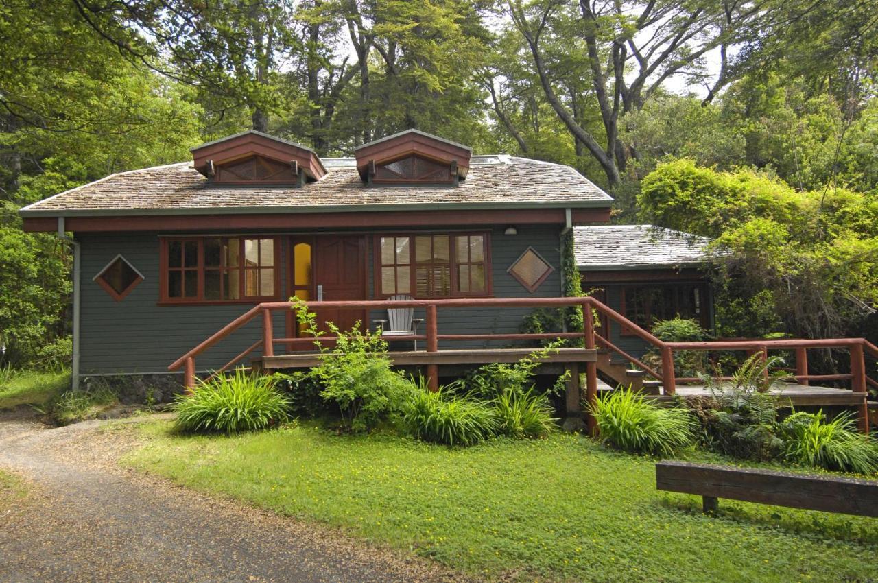 Yan Kee Way Lodge Bungalow Puerto Varas Eksteriør bilde